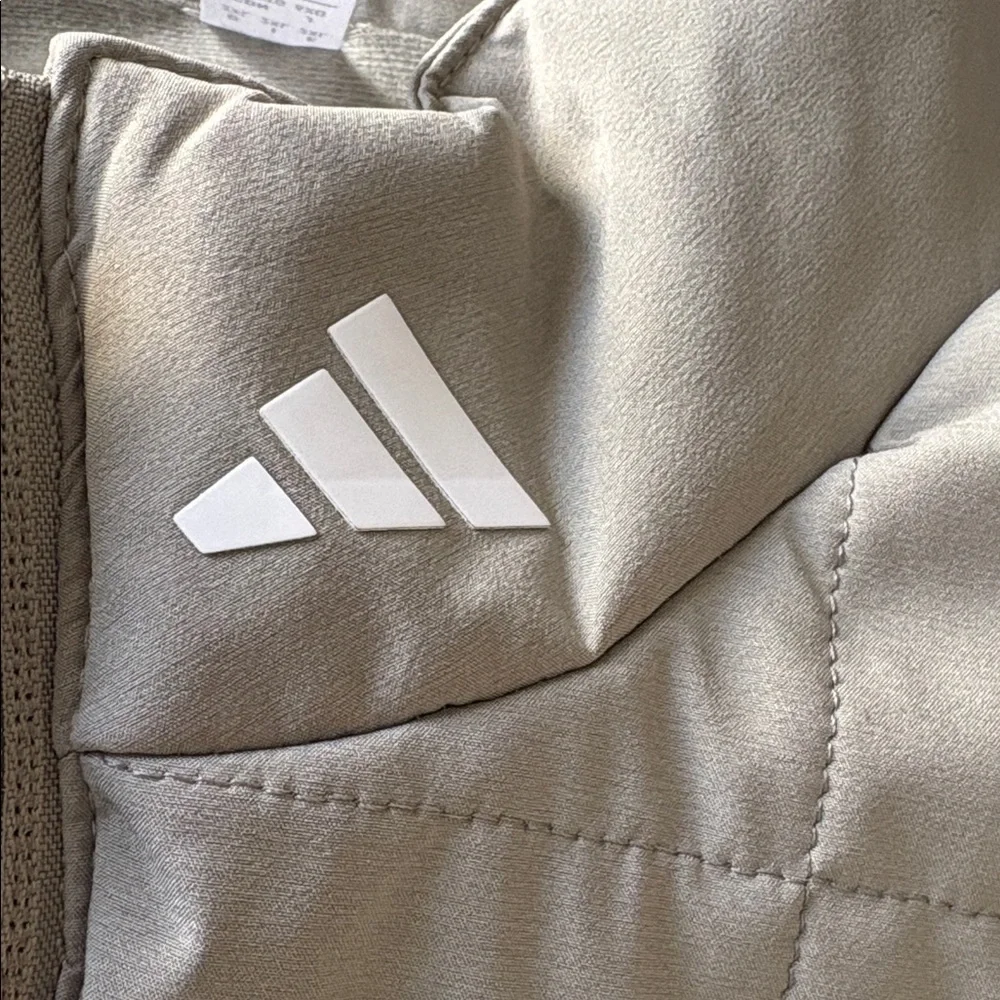 Adidas Men's Quilted Vest Size 2XL NWT
